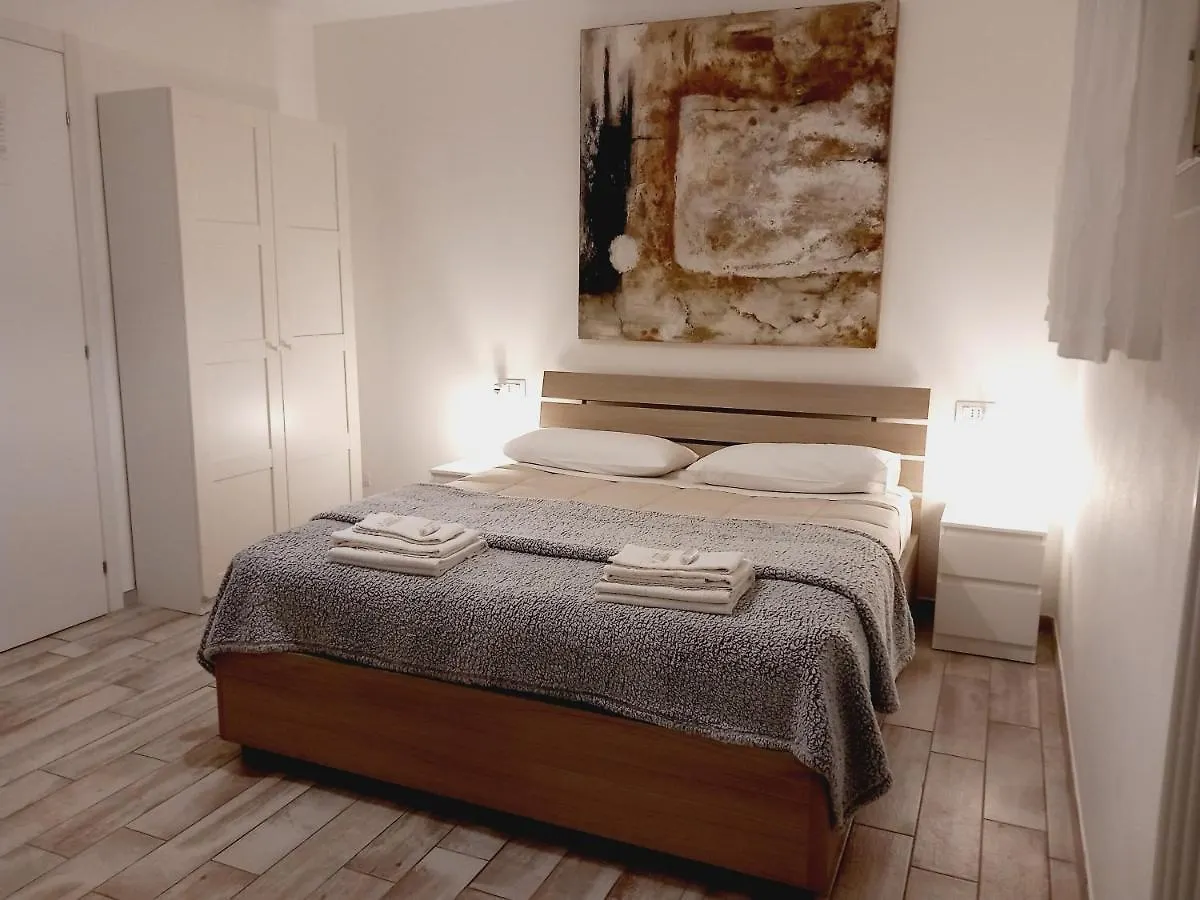 Bed and Breakfast Montevecchi13 Imola Frühstückspension
